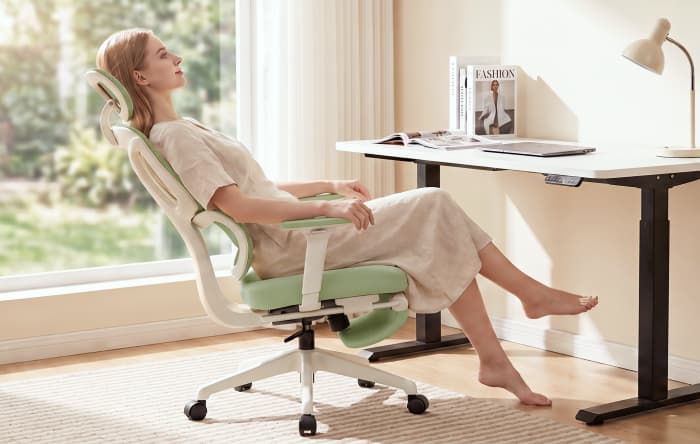 Lower back pain from sitting too long? How do you choose the right mesh, foam, and gas lift for an ergonomic chair?