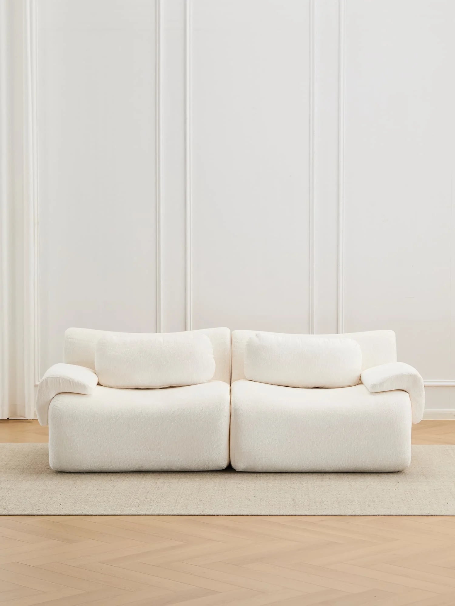 Nephele 2-Sitzer Komprimiertes Sofa mit Wellenform-Design