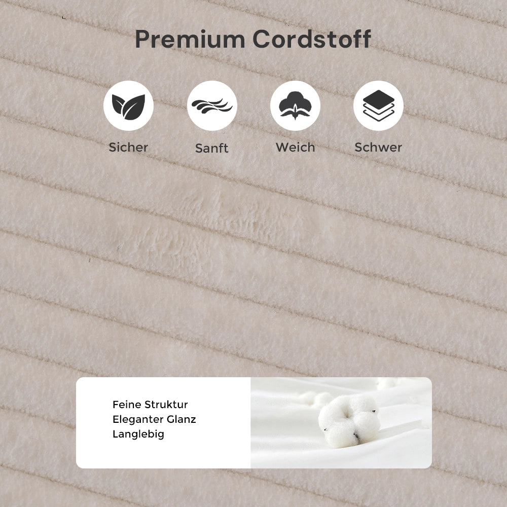 Nahaufnahme Cordstoff in Hellbeige mit feiner Struktur und gleichmäßiger Webung.