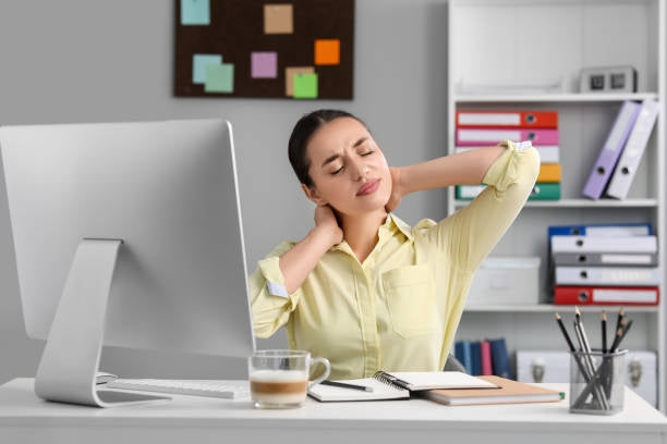 Nackenschmerzen durch Ergonomische Stühle: Ursachen, Lösungen und Richtiges Sitzen