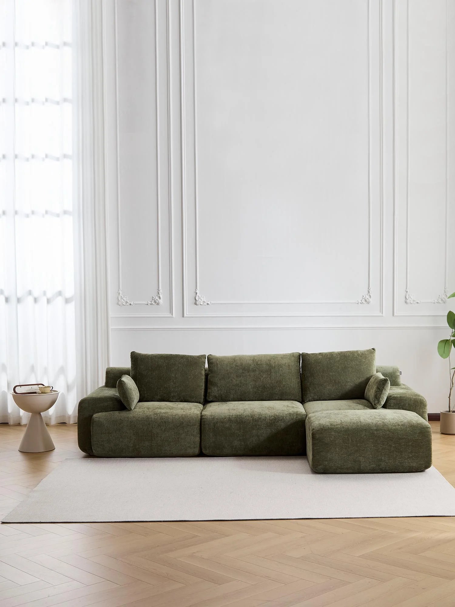 Zeus Modulares Sofa (4-Sitzer) mit Hocker